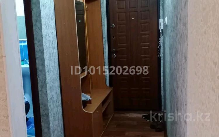 3-бөлмелі пәтер · 72 м² · 3/5 қабат, Акбулак ш/а. 22 — Район оптики, бағасы: 150 000 ₸ в Таразе, мкр Акбулак — фото 2