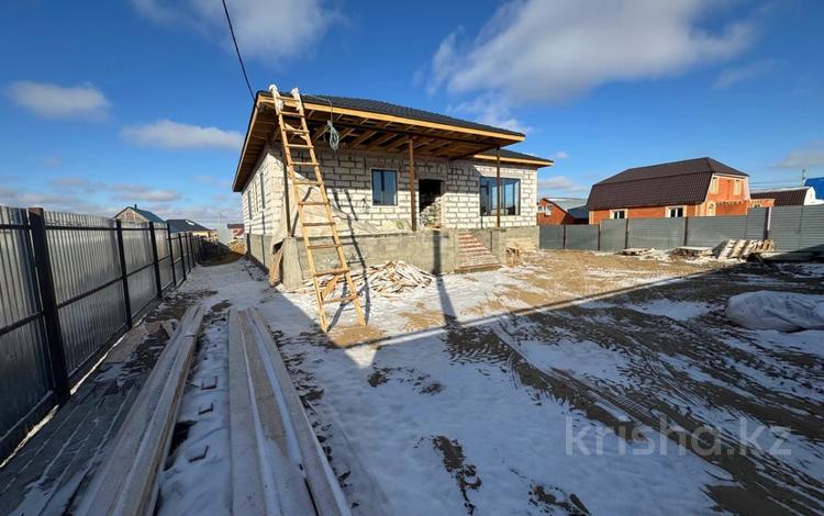 Отдельный дом · 4 комнаты · 205 м² · 12 сот., Микрорайон Северный за 70 млн ₸ в  — фото 2
