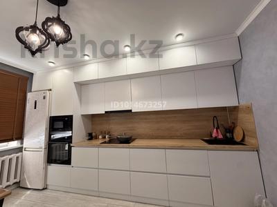 4-бөлмелі пәтер · 92 м² · 2/9 қабат, Абая 49/4 — Абая, бағасы: 38.5 млн ₸ в Экибастузе