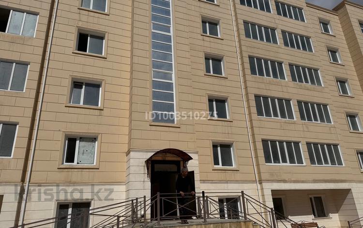 1-бөлмелі пәтер · 44 м² · 4/5 қабат, 16-й мкр — Напротив магазина Байтерек, бағасы: 10.5 млн ₸ в Актау — фото 2