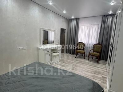 2-бөлмелі пәтер · 75 м² · 2/2 қабат, Гагарина — Гагарина-Ерниязова, бағасы: 300 000 ₸ в Атырау