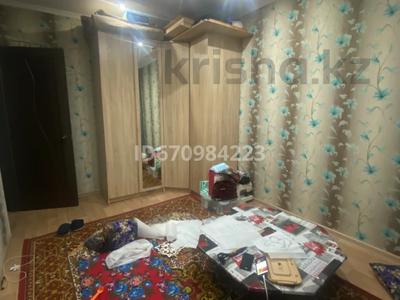 Продажа квартир в Мангистауской обл.: 4-комнатная квартира · 96.3 м² · 5/5 этаж, 15-й мкр 3 за 30 млн 〒 4-комнатная квартира · 96.3 м² · 5/5 этаж, 15-й мкр 3 за 30 млн 〒 в Актау