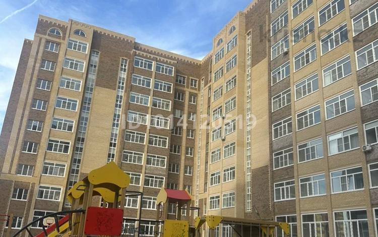 3-комнатная квартира · 108 м² · 8/9 этаж, мкр. Алтын орда за 34 млн ₸ в Актобе — фото 2