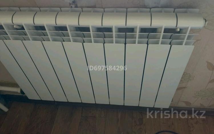 1-бөлмелі пәтер · 32 м² · 3/5 қабат, Ленинградская 65/8 — проспект абая рядом супермаркет МАКС, бағасы: 12 млн ₸ в Шахтинске — фото 2