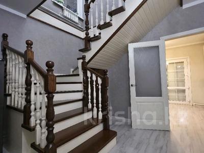 Отдельный дом · 5 комнат · 131.2 м² · 6 сот., Остапенко 65 — Центр, рядом, 4 школа, торг реальному покупателю за 49 млн 〒 в Кокшетау