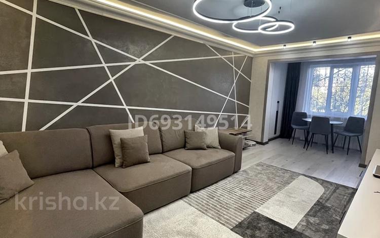 3-комнатная квартира · 60 м² · 2/5 этаж, 18-й микрорайон, 18-й микрорайон 19 — Рыскулова-адырбекова за 40.5 млн ₸ в Шымкенте, Аль-Фарабийский р-н — фото 2