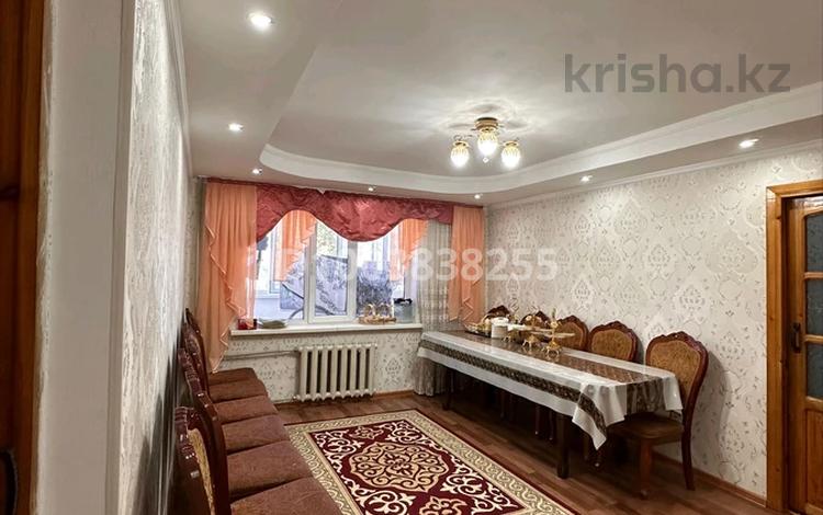 4-комнатная квартира · 79 м² · 2/5 этаж, Тонкуруш 5 за 20 млн 〒 в Таразе — фото 2