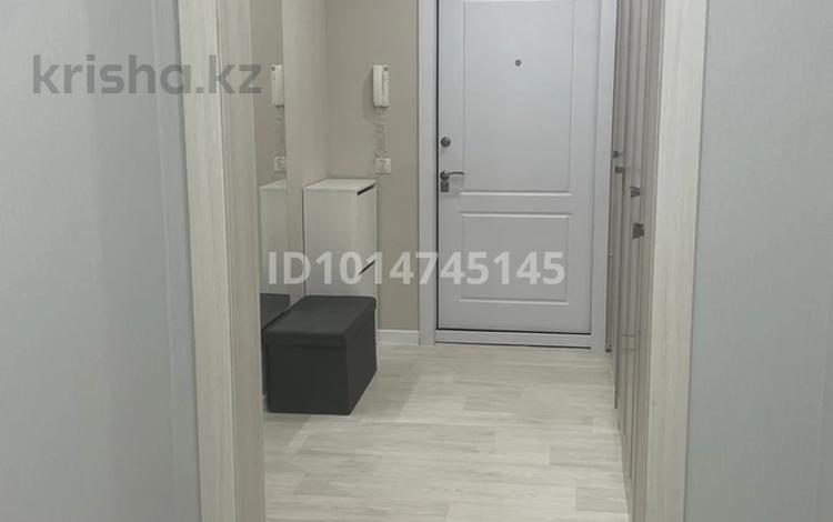 3-комнатная квартира · 80 м² · 2/9 этаж, 10 2 за 36 млн ₸ в Аксае — фото 2
