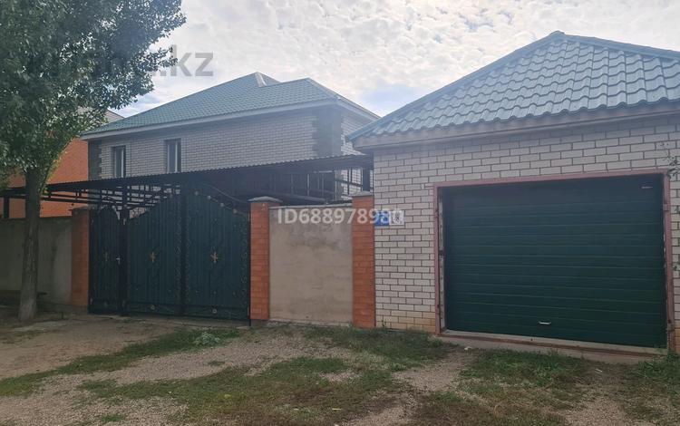 Жеке үй · 5 бөлме · 200 м² · 10 жүзд., Ак-Отау 8 — Ул.Отеу Кудайберген, бағасы: 50 млн ₸ в Актобе, жилой массив Заречный-2 — фото 5