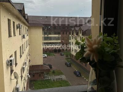 Продажа квартир в Восточно-Казахстанской обл.: 3-комнатная квартира · 79 м² · 5/5 этаж, Дружба Народов за 38 млн 〒 3-комнатная квартира · 79 м² · 5/5 этаж, Дружба Народов за 38 млн 〒 в Усть-Каменогорске, Ульбинский