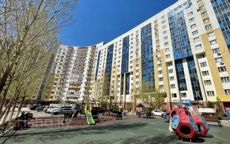 3-комнатная квартира, 81 м², 12/14 этаж, мкр Комсомольский, Сыганак 54 за 54 млн 〒 в Астане, Есильский р-н — фото 2