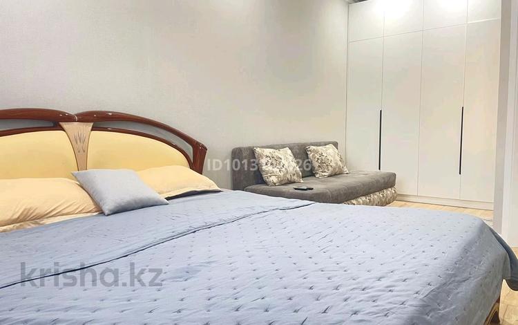 1-комнатная квартира · 39 м², Калдаяков 26 за 15 000 ₸ в Астане, Сарайшык р-н — фото 2