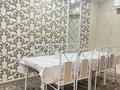 3-комнатная квартира · 100 м² · 1/3 этаж, Победы 105 — Исаева за 28 000 ₸ в Уральске — фото 10