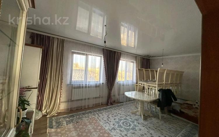 Отдельный дом • 4 комнаты • 110 м² • 8 сот., Акдала за 27 млн 〒 в Талгаре — фото 2