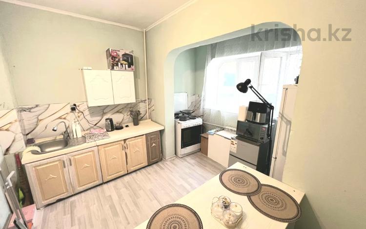 1-комнатная квартира · 44 м² · 1/5 этаж, мкр Айнабулак-3 за 26 млн ₸ в Алматы, Жетысуский р-н — фото 16