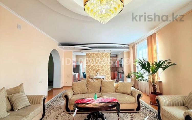 Жеке үй · 7 бөлме · 450 м², мкр Карагайлы, Кали Надырова 99а, бағасы: 100 000 〒 в Алматы, Наурызбайский р-н — фото 3