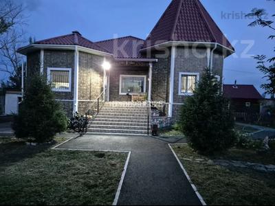 Отдельный дом · 4 комнаты · 234 м² · 20 сот., Целинная 24А — Красный партиза ( жилой массив Амангельды) за 77 млн 〒 в Костанае