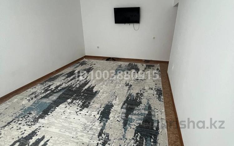 3-бөлмелі пәтер · 86 м² · 2/5 қабат, 160-й квартал — Возле магазина “Уақыт жоқ”, бағасы: 150 000 ₸ в Туркестане — фото 2