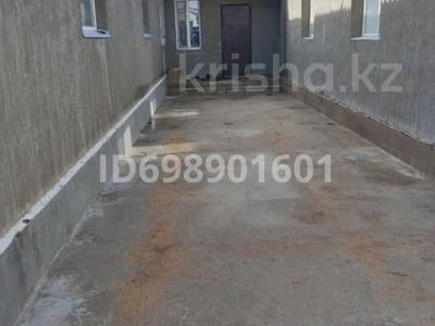 Отдельный дом · 7 комнат · 320 м² · 15 сот., 9 микрорайон 1 за 30 млн ₸ в Курыке