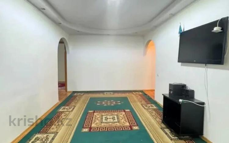 3-комнатная квартира · 58 м² · 3/4 этаж, мкр №1 76 за 31 млн ₸ в Алматы, Ауэзовский р-н — фото 2