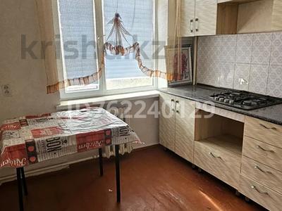 2-комнатная квартира · 43 м² · 2/3 этаж, Панфилова — Живая рыба за 9 млн ₸ в Кентау