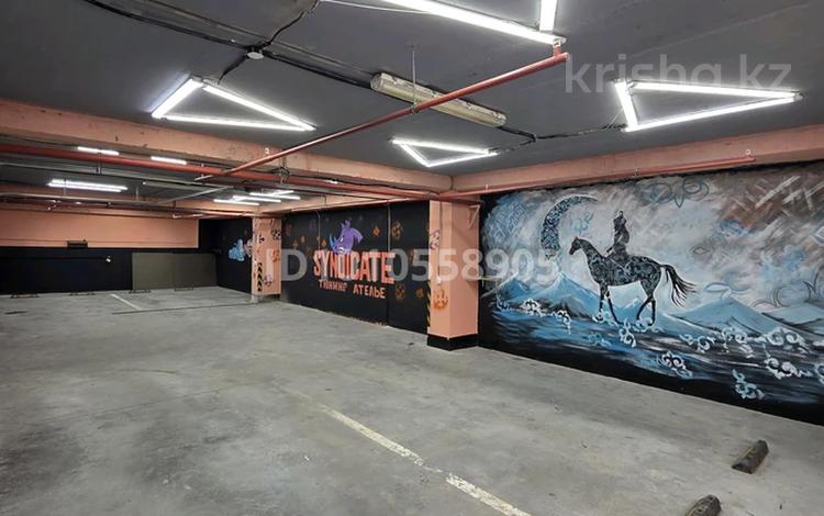 Паркинг · 120 м² · Кошкарбаева 56/2а, бағасы: 650 000 ₸ в Астане, Сарайшык р-н — фото 9