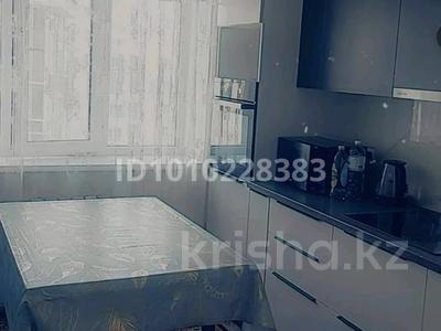 2-бөлмелі пәтер · 55 м² · 12/12 қабат, Кошкарбаева 1140 — Район нового Апорта, аэропорта, бағасы: 3 000 ₸ в 