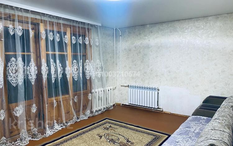 3-комнатная квартира · 60 м² · 1/9 этаж, Панфилова — Уалиханова за 15 000 〒 в Кокшетау — фото 2