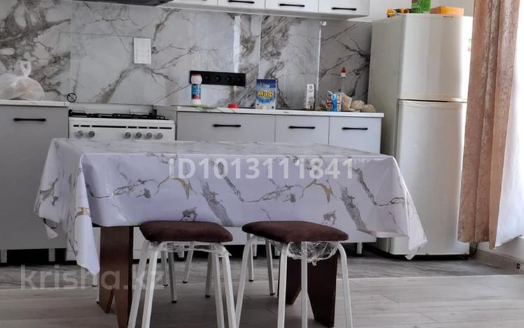 2-комнатная квартира · 60 м² · 1/10 этаж, Алтын Орда 6/64 за 240 000 ₸ в Алматы, Наурызбайский р-н — фото 6