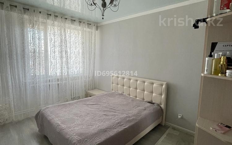 2-бөлмелі пәтер, 60 м², 9/12 қабат, сауран 3/1, бағасы: 33 млн 〒 в Астане, Есильский р-н — фото 2