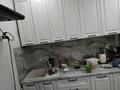 3-комнатная квартира · 98 м² · 4/4 этаж, Самал 3 39 дом 16 — Возле медиктер рядом тор дом зиба за 13 млн ₸ в Жанаозен — фото 4