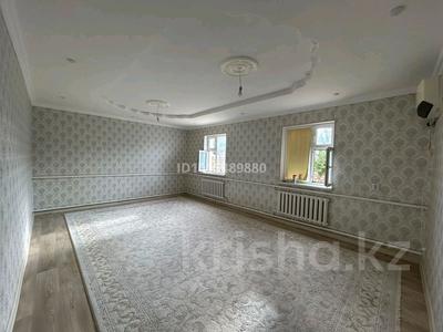 4-комнатная квартира · 170 м², улица 1564 — Кызыл тобе-2 мектеп, садик касында үлкен жол бойында за 20 млн ₸ в Актау