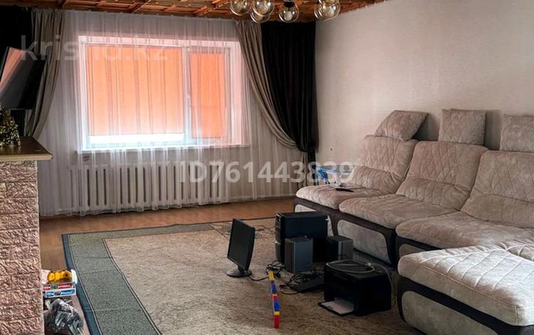 Отдельный дом · 4 комнаты · 200 м² · 16 сот., Каусар за 30 млн ₸ в Кокшетау — фото 2