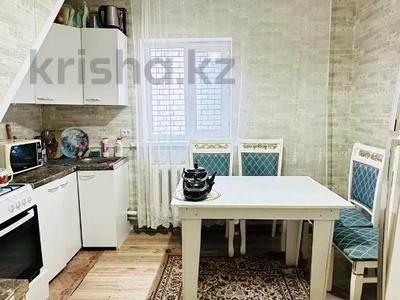 Отдельный дом · 3 комнаты · 100 м², Чернышевского 7 за 300 000 〒 в Семее