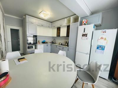 2-комнатная квартира · 70 м² · 2/10 этаж, мкр Шугыла, Алтын орда за 40 млн 〒 в Алматы, Наурызбайский р-н