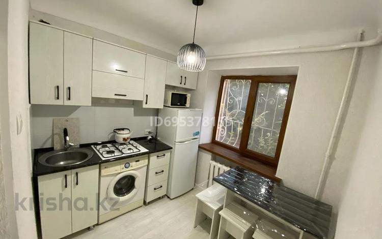 2-комнатная квартира, 45 м², 1/4 этаж помесячно, Койгельды 182