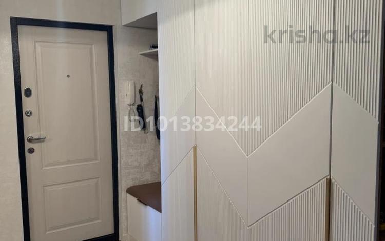 3-комнатная квартира · 63 м² · 7/10 этаж, мкр 11 79 за 23.6 млн ₸ в Актобе — фото 2