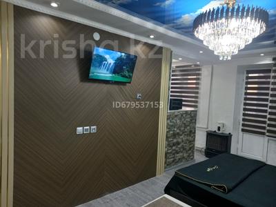 1-комнатная квартира · 44 м² · 3/5 этаж, Чайковскии 3 — Муратбаева за 13 000 〒 в 