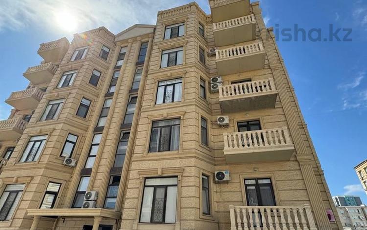 3-комнатная квартира, 116 м², 1/5 этаж, 16-й мкр 36/2 за 45.5 млн 〒 в Актау, 16-й мкр  — фото 2