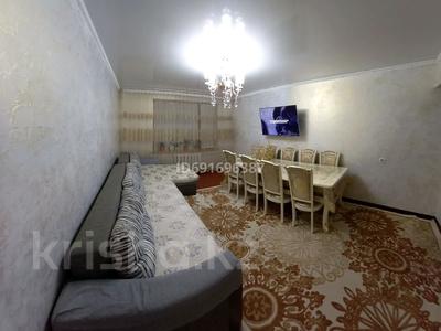 4-комнатная квартира, 80 м², 2/5 этаж, Конаева 16А за 26.8 млн 〒 в Талдыкоргане, мкр Самал