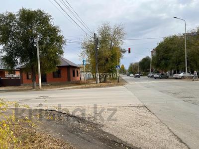 Жеке үй · 4 бөлме · 80 м² · 5 жүзд., Ескі қала, Асау Барака 86 — Жанкожа Батыра, бағасы: 35.5 млн ₸ в Актобе, Старый город