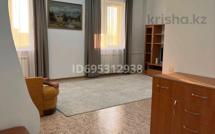 2-комнатная квартира · 64 м² · 3/4 этаж, Ерниязова 13/2 — Байзар, площадь Исатай-Махамбета, WorldClass, мечет Центральный, ТЦ за 200 000 ₸ в Атырау — фото 6
