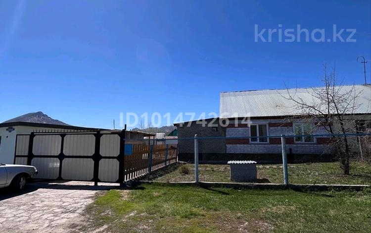 Отдельный дом · 3 комнаты · 100 м² · 10 сот., Новая за 15 млн ₸ в Алтае — фото 2