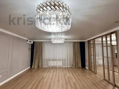 5-бөлмелі пәтер · 190.6 м² · 3/9 қабат, Алтын орда ш/а., бағасы: 77 млн ₸ в Актобе, мкр. Алтын орда