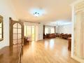 4-комнатная квартира · 192.3 м² · 3/8 этаж, Мамбетова 8 за 700 000 ₸ в Астане, Сарыарка р-н — фото 2