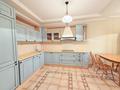 4-комнатная квартира · 192.3 м² · 3/8 этаж, Мамбетова 8 за 700 000 ₸ в Астане, Сарыарка р-н — фото 3