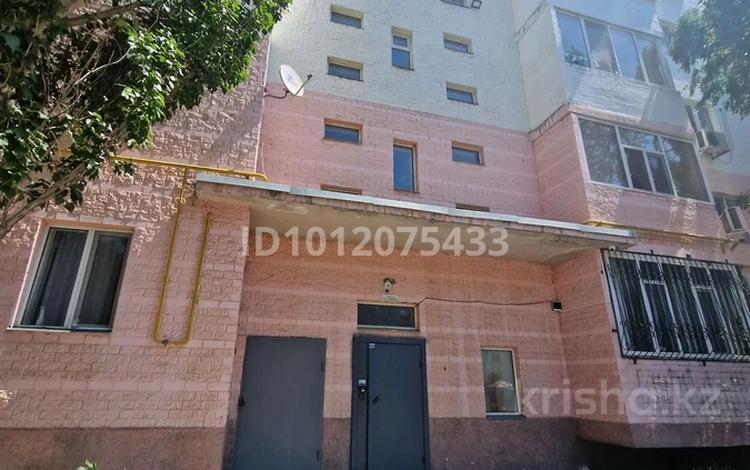 1-комнатная квартира · 48 м² · 5/6 этаж, Кошевого за 12.5 млн ₸ в Актобе — фото 49