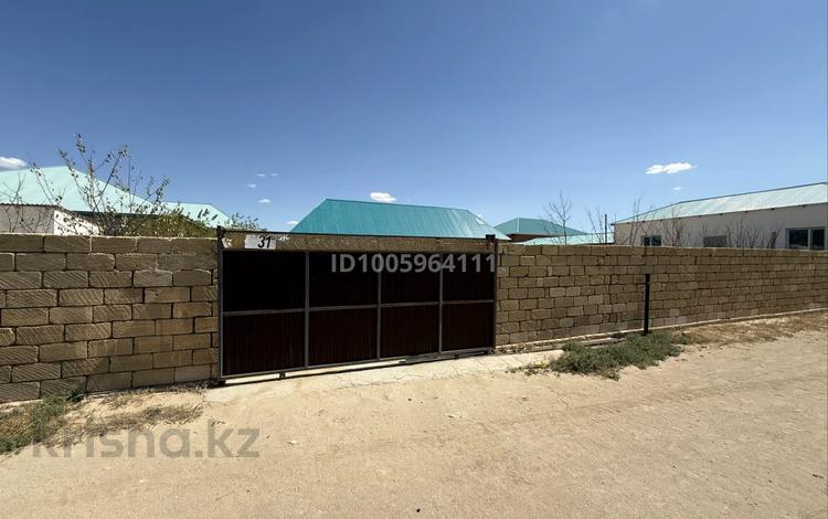 Дача · 3 комнаты · 150 м² · 12.5 сот., Изтурган мендикулова 45 — Пересечение улиц Мендикул Сыдык за 9.2 млн 〒 в Бейнеу — фото 2