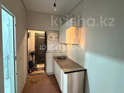 Часть дома · 2 комнаты · 35 м² · 8 сот., улица Рыскулова 84 за 100 000 〒 в Абае