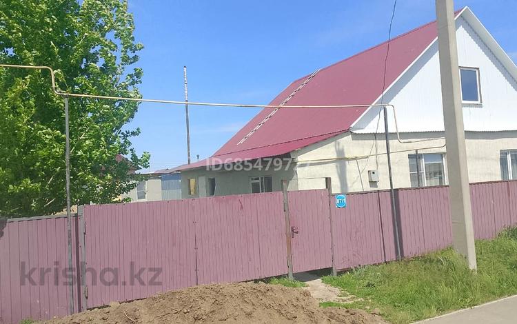 Отдельный дом · 4 комнаты · 120 м² · 5 сот., Бейбарыс султан 87/1 — Вдоль дороги за 18 млн ₸ в Аксае — фото 2